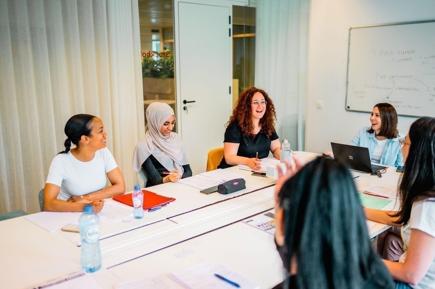 Small group French class at Language Teams in Paris